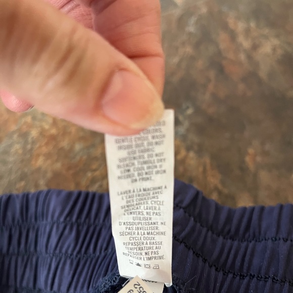 Aerie blue flower eyelet nylon running shorts. Size large - Picture 8 of 14